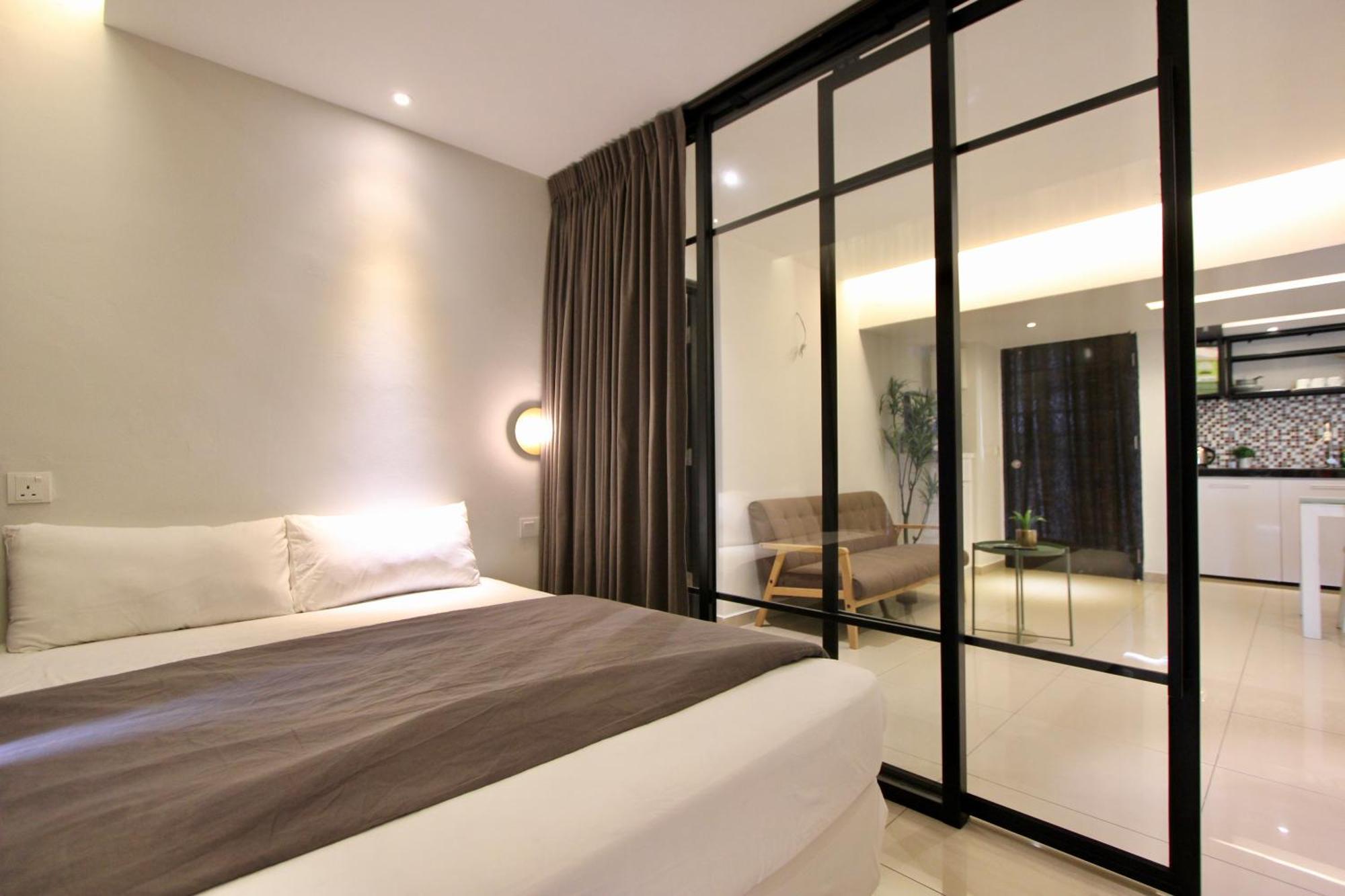 Lovage Stay Melaka Екстериор снимка