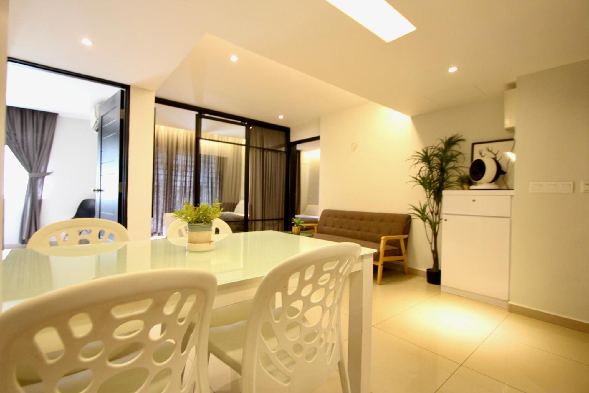 Lovage Stay Melaka Екстериор снимка