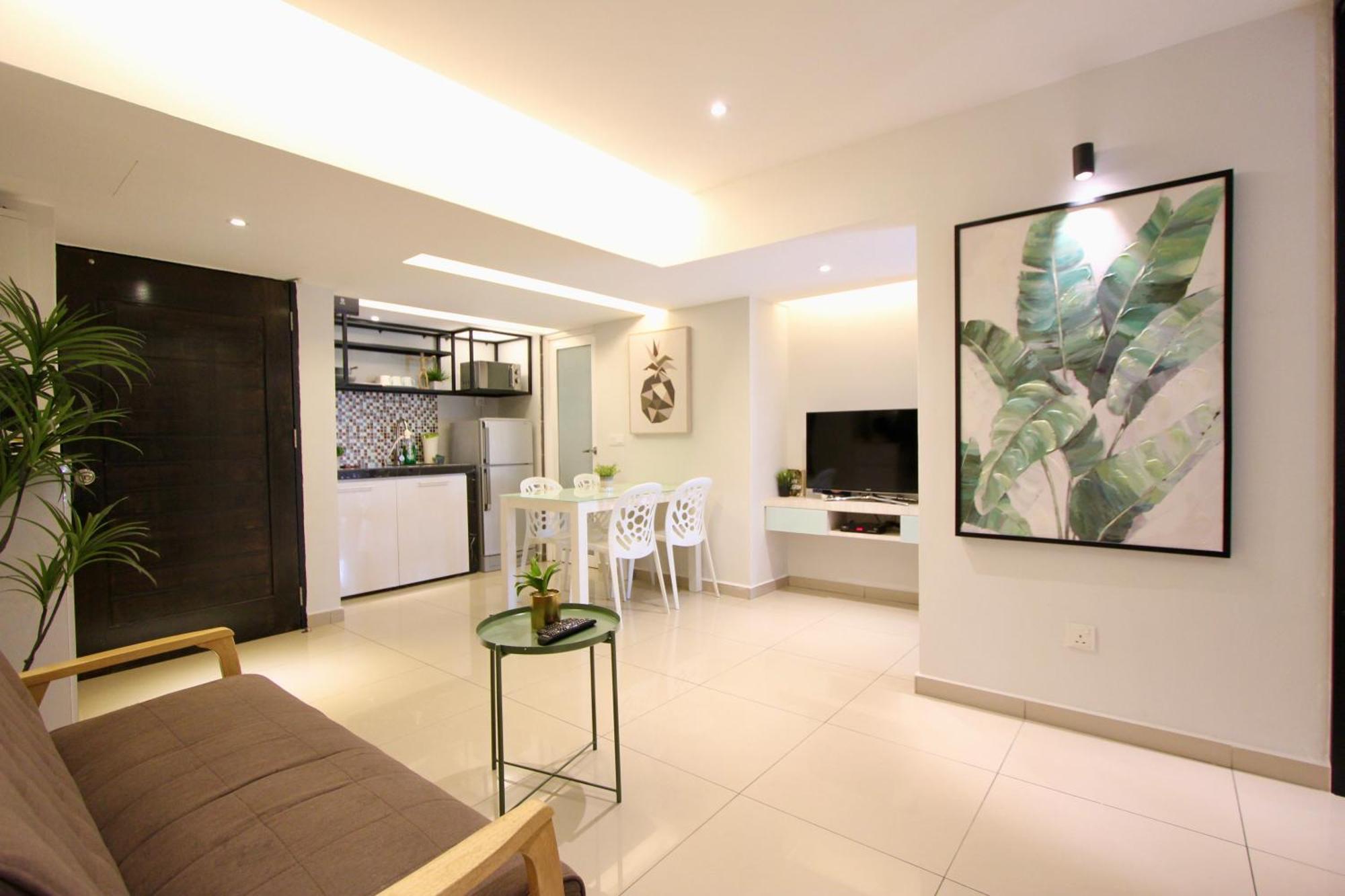 Lovage Stay Melaka Екстериор снимка